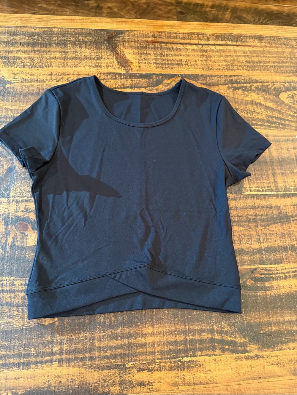 HALARA Black Short Sleeve V-Hem Tee